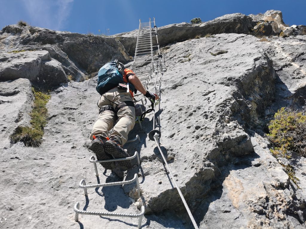 steile Leiter Via Ferrata Croce di Fai