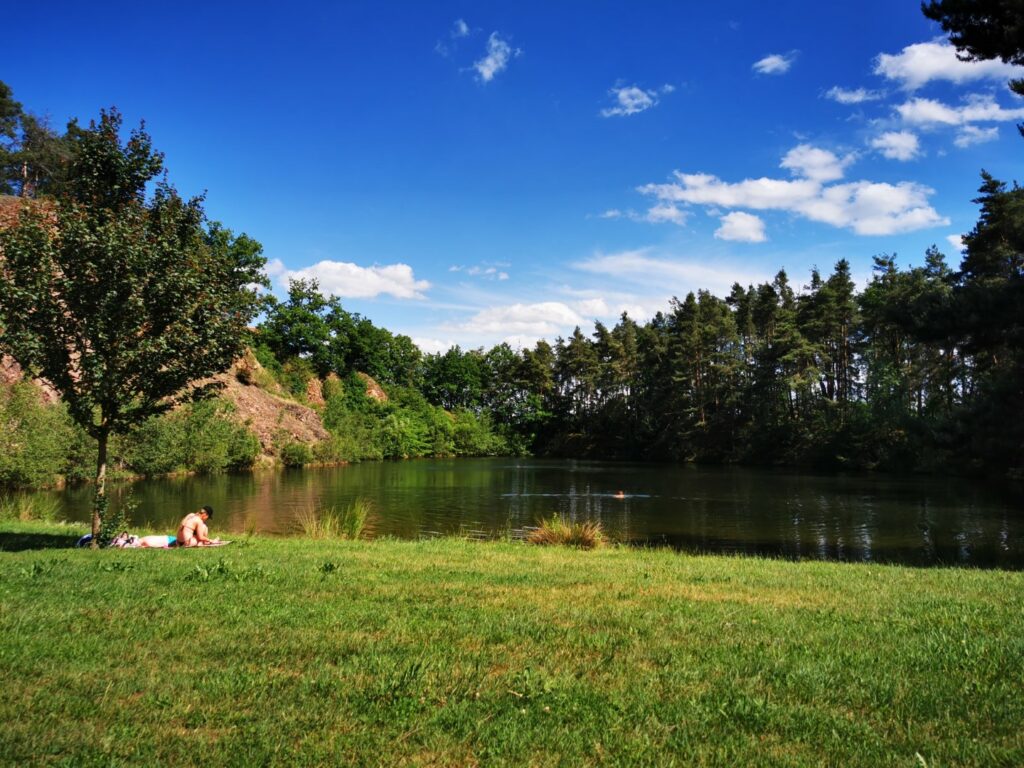 badeweiher-pingarten.jpg