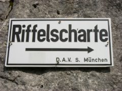 Wegweiser Riffelscharte