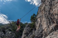 Seilbrücke im Klettersteig Crazy Eddy - Bild: Walter Möhrle