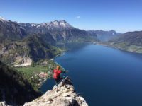 Hoch über dem Attersee - Klettersteig Mahdlgupf - Bild: Tomaž Opresnik