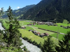 Ausblick ins Zillertal