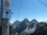 Läuferspitzsteig  Ausblick vom Gipfel der Läuferspitze - Bild: waeller