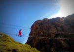 Klettersteig Mauskarspitze - die 30m Seilbrücke - Bild: Chris van de Ellmer