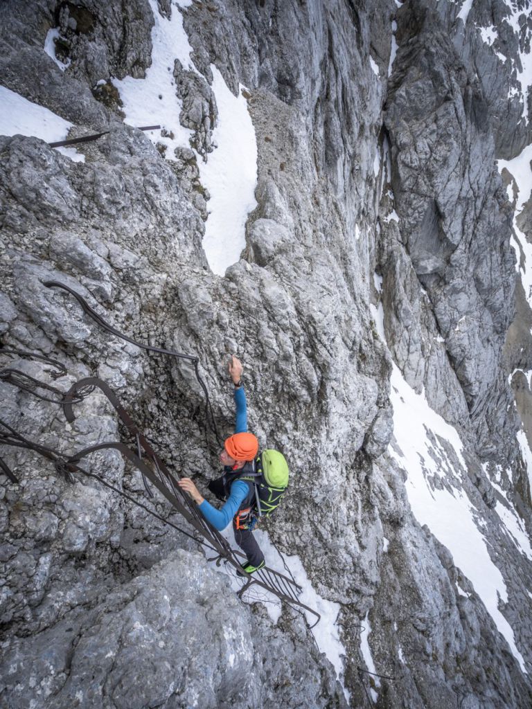 Harakiri-Leiter in der Kletterroute Eisenzeit - Eisenzeit Tunnelfenster - Bild: Bild: http://www.facebook.com/silvanmetzfotografie