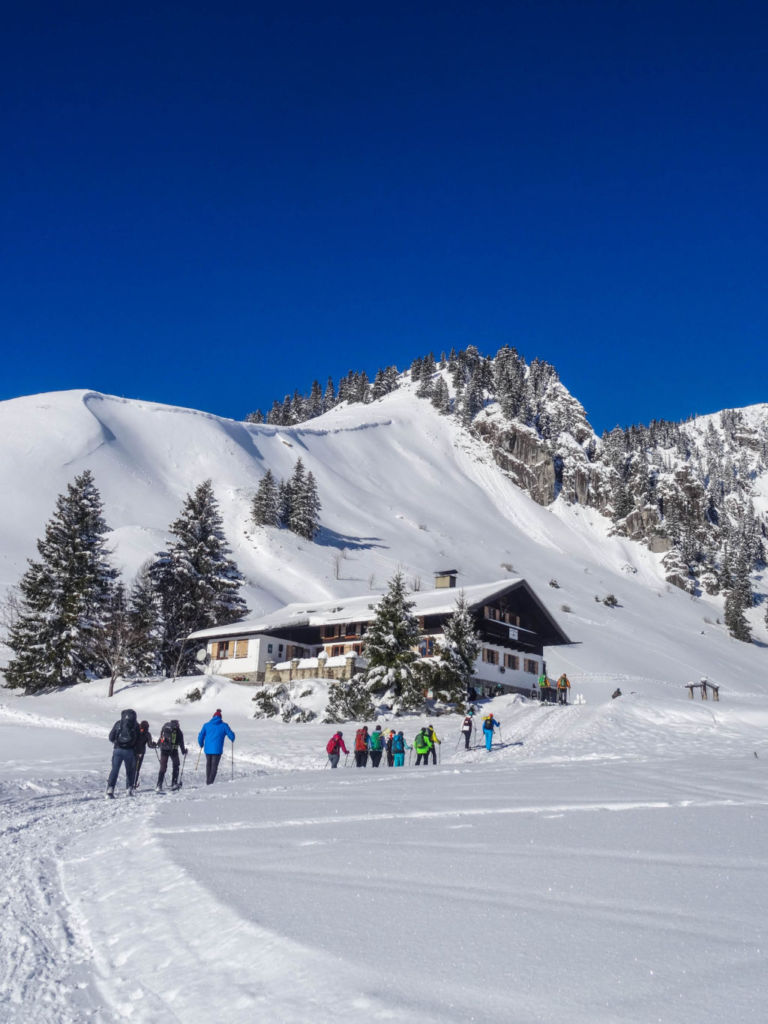 Schneeschuhtour in den bayerischen Voralpen