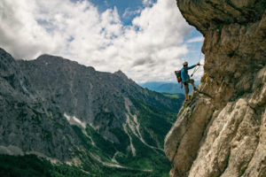 herrliche Panoramaquerung im Klettersteig Stripsenkopf