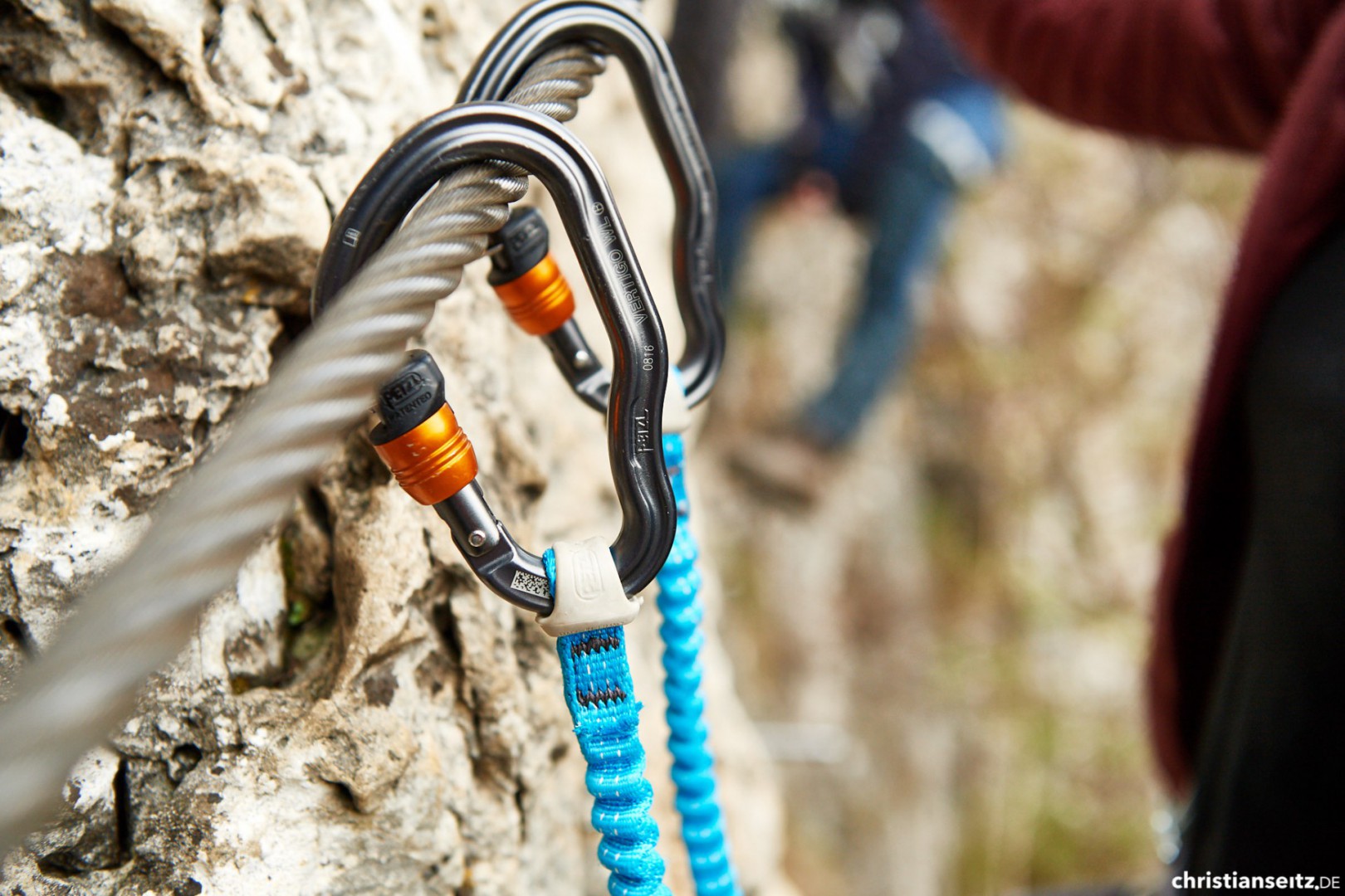 Klettersteig Karabiner Bild: Christian Seitz