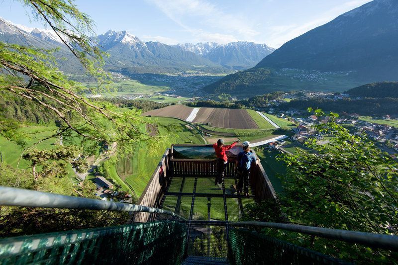 Steinwand Klettersteig Arzl