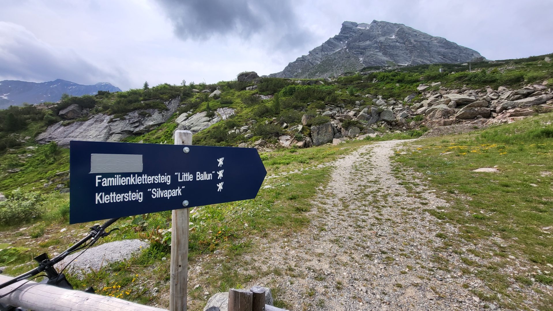 Zustieg zum Klettersteig auf die Ballunspitze